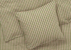 JUNA Bæk&Bølge Sengetøj 140x220 cm grøn/soft pink DK