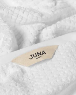 JUNA Håndklæde 70x140 cm i hvid fra serien Check | Køb her