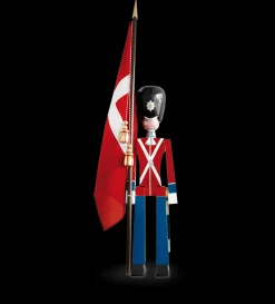 Kay Bojesen Fanebærer stor i rød fra serien Figurines