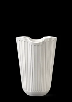 Kähler Unfold Vase H20.5 cm i hvid fra serien Hammershøi