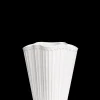 Kähler Unfold Vase H16.5 cm i hvid fra serien Hammershøi