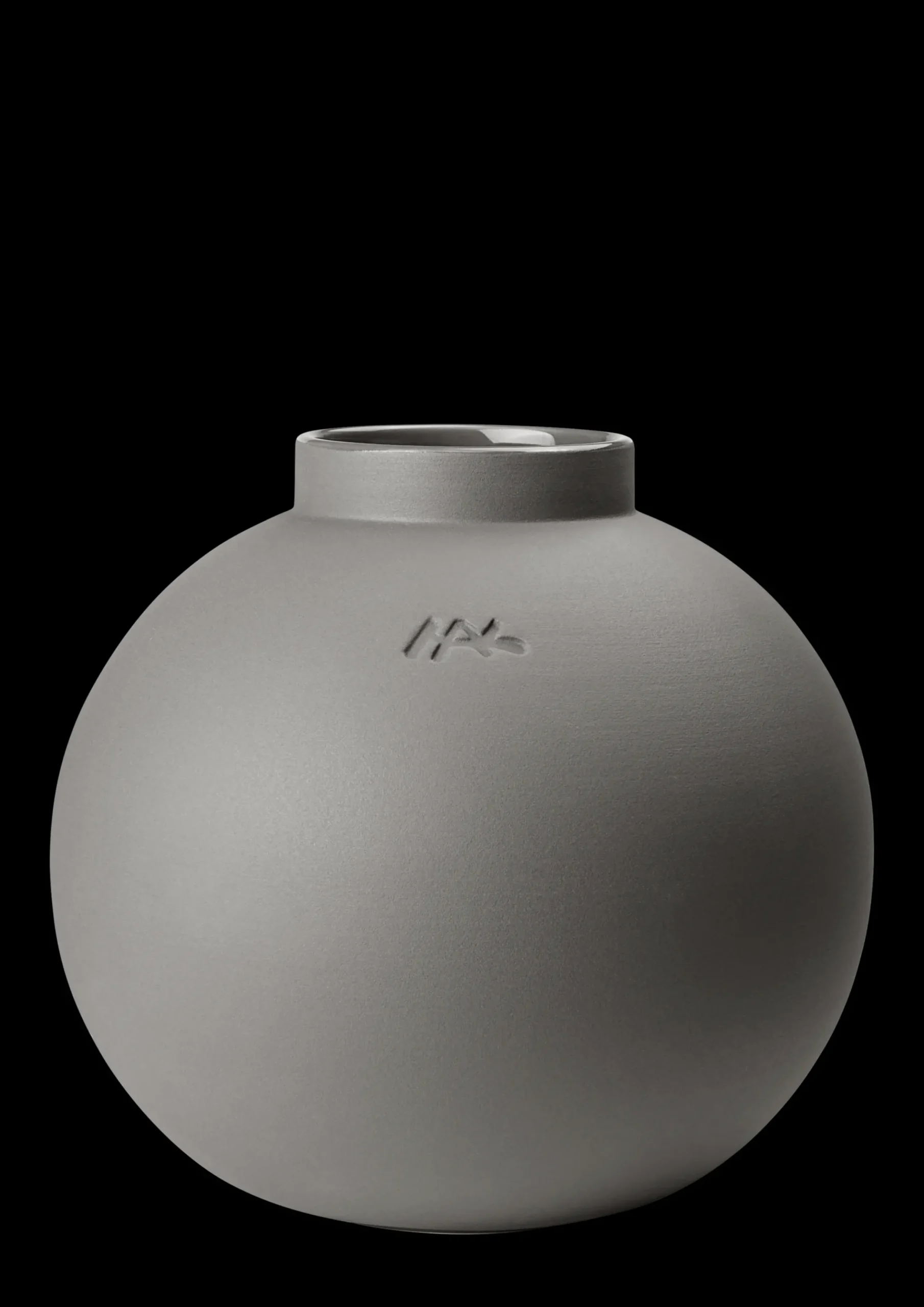 Kähler Vase H20 cm i grå fra serien Globo | Køb her