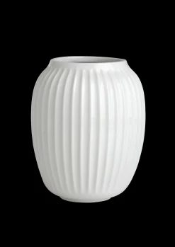 Kähler Vase H21 cm i hvid fra serien Hammershøi | Køb her