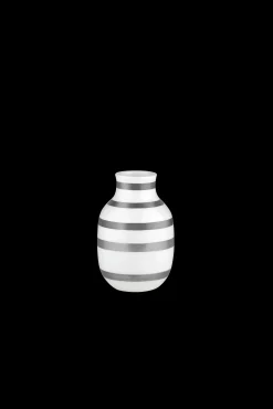 Kähler Vase H12.5 cm i sølv fra serien Omaggio | Køb her