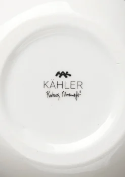 Kähler Vase H20 cm i sort fra serien Omaggio | Køb her