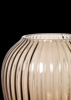 Kähler Vase H18.5 cm i træ fra serien Hammershøi | Køb her