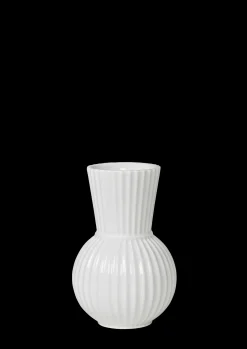 Lyngby Porcelæn Lyngby Tura Vase H18 hvid porcelæn | Køb her