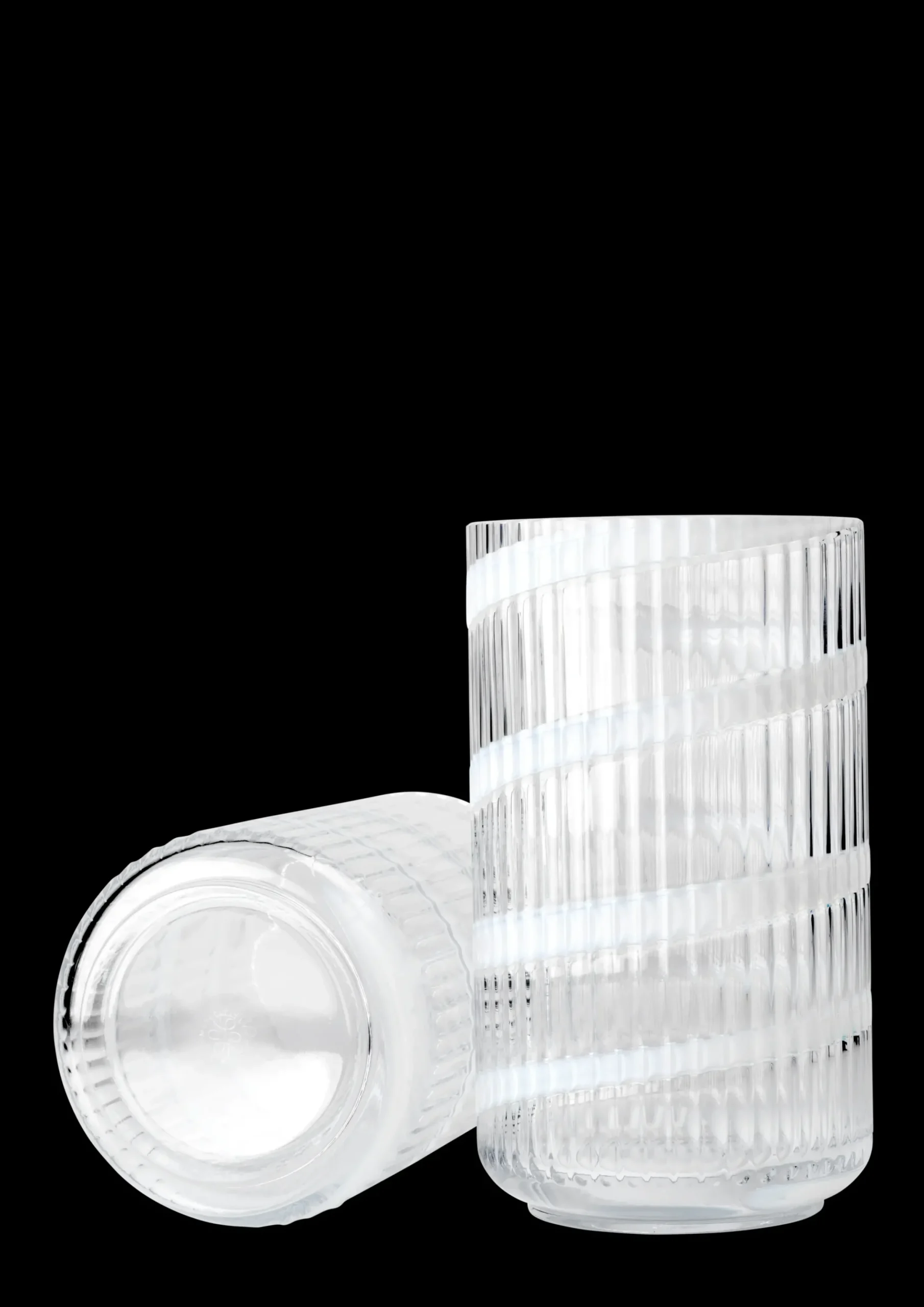 Lyngby Porcelæn Lyngby Vase H25 cm swirl hvid mundblæst glas