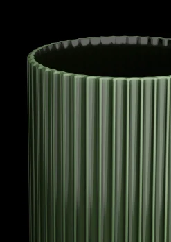 Lyngby Porcelæn Lyngby Vase H31 cm mørk grøn porcelæn