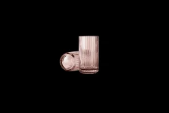 Lyngby Porcelæn Vase H15.5 cm i rød fra serien Lyngby