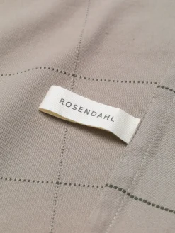 Rosendahl Textiles Gamma Viskestykke mørk sand | Køb her